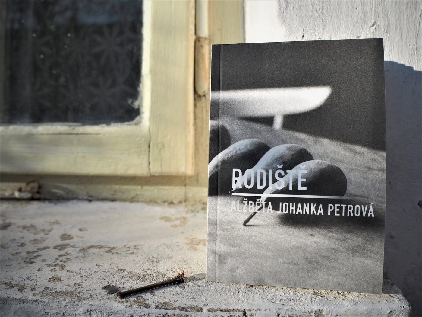 Obálka sbírky Rodiště